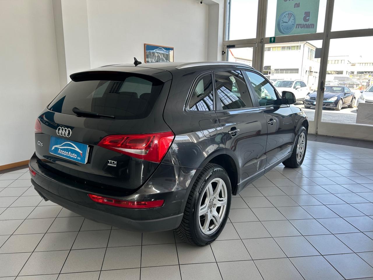 Audi Q5 2.0 TDI quattro NO GARANZIA 2010