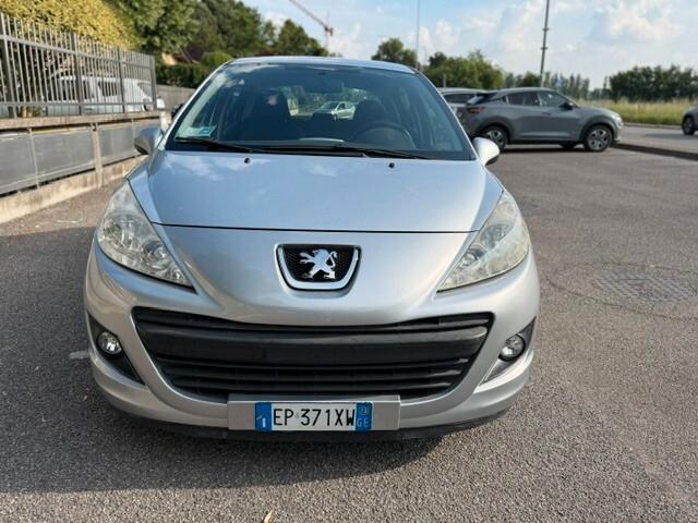 Peugeot 207 Plus 1.4 8V 75CV 5p. ECO GPL