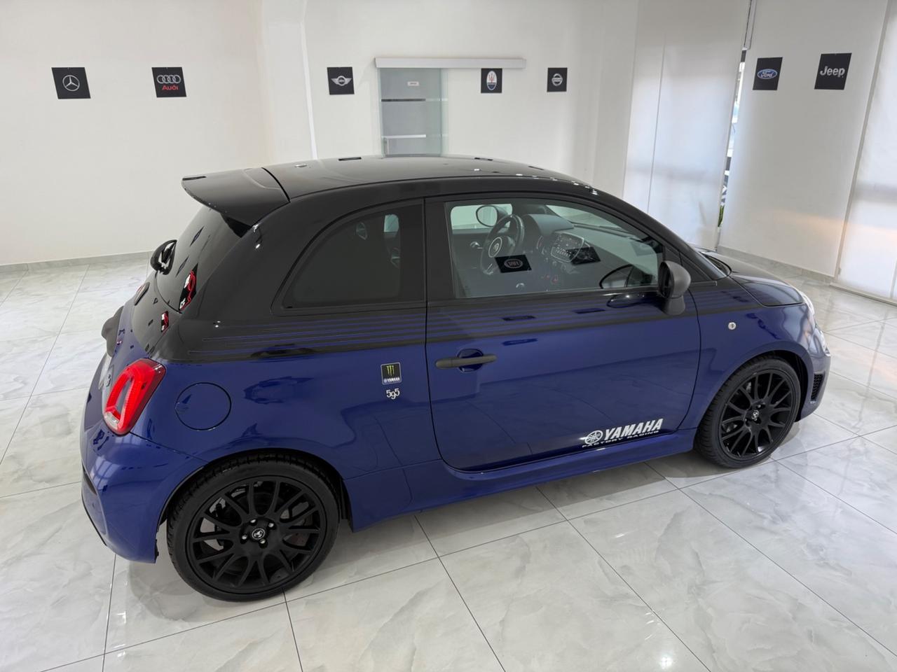 ABARTH 595 1.4 TURBO T-JET 165 CV MONSTER ENERGY YAMAHA