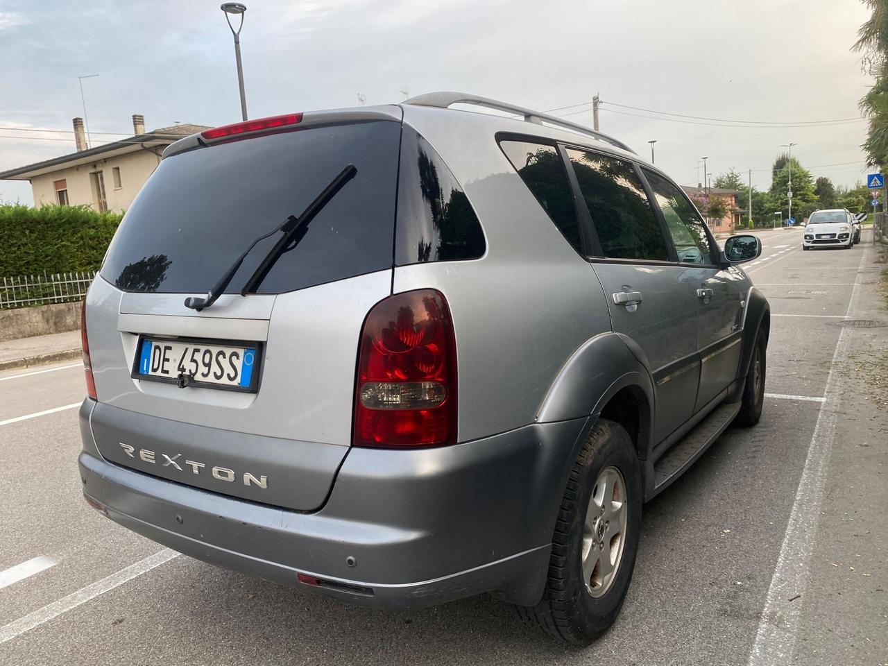 Ssangyong REXTON II 2.7 XDi TOD Premium