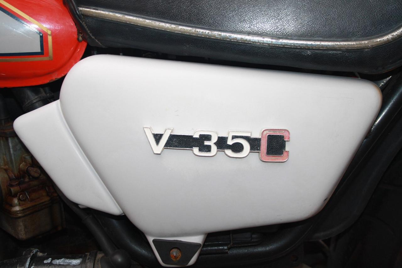 Moto Guzzi V 35 C del 1984 - ATTIVATA ISCRIZIONE FMI