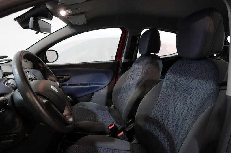 Lancia Ypsilon Ypsilon 1.0 firefly hybrid ORO s&s 70cv 5p.ti