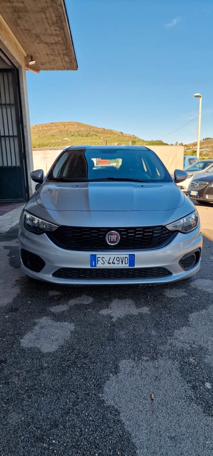 Fiat Tipo 1.6 Mjt S&S 5 porte Lounge