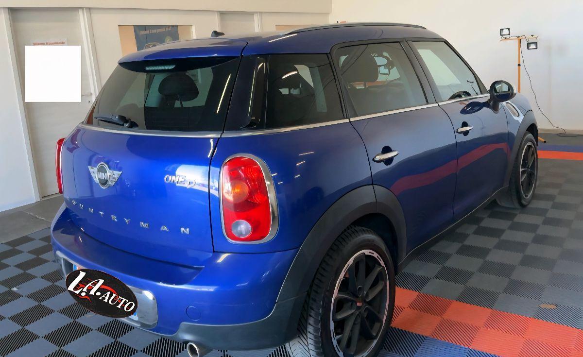 MINI - Countryman - One D Business