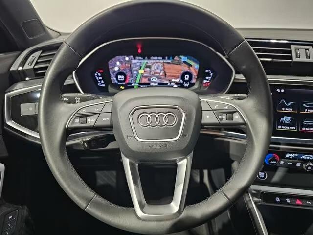 Audi Q3 35 TFSI S line edition