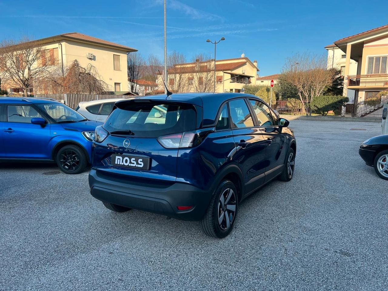 Opel Crossland / GUIDABILE ANCHE DA NEOPATENTATO