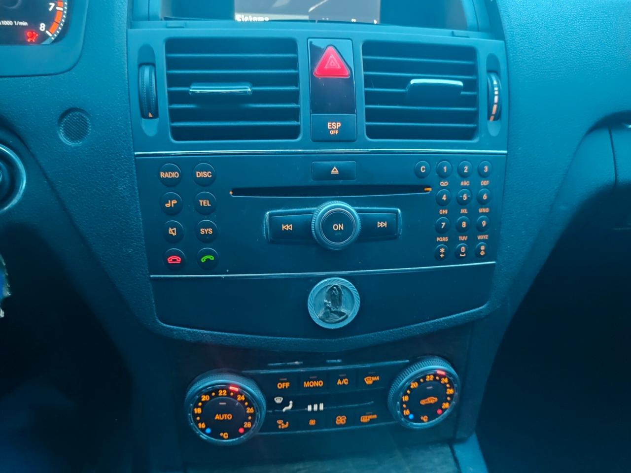 MERCEDES C200 BERLINA A METANO POCHI KM GANCIO TRAINO