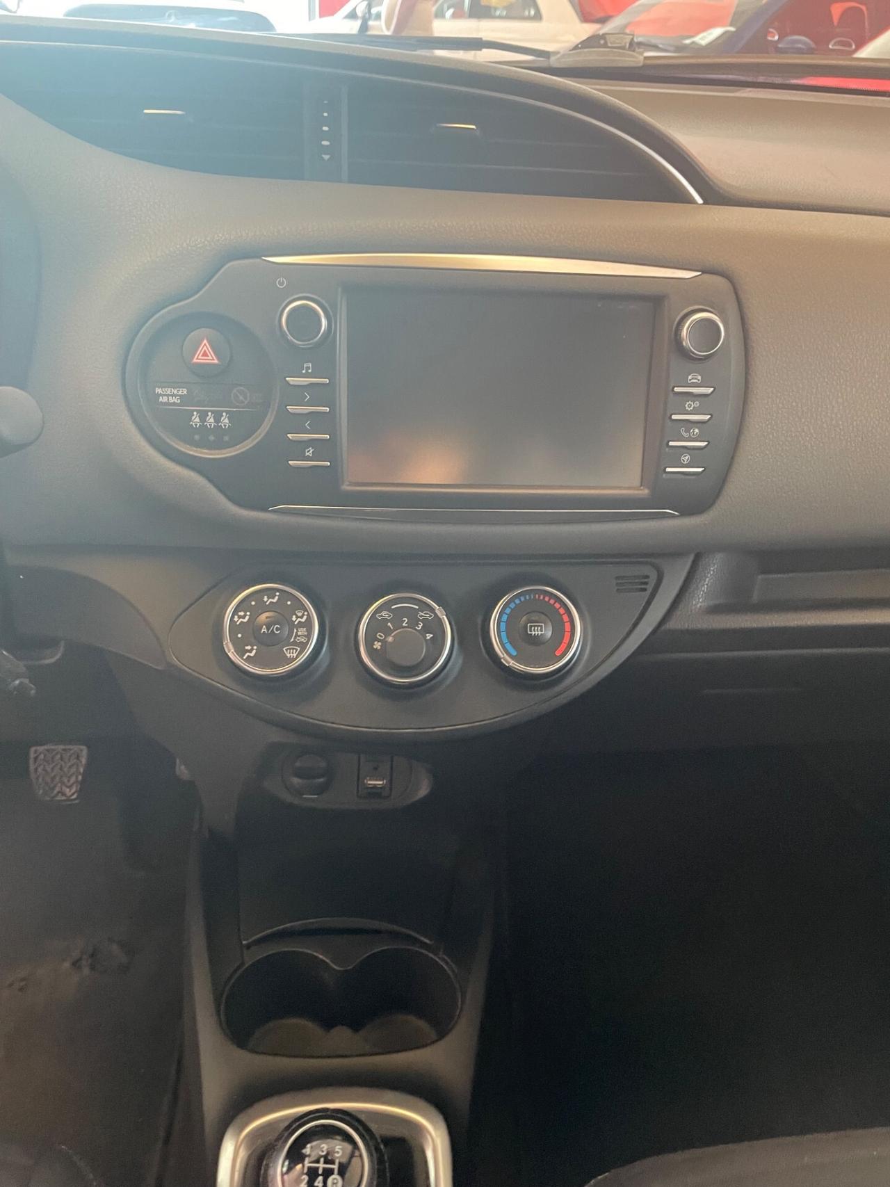 Toyota Yaris 1.0 5 porte*Neopatentati*