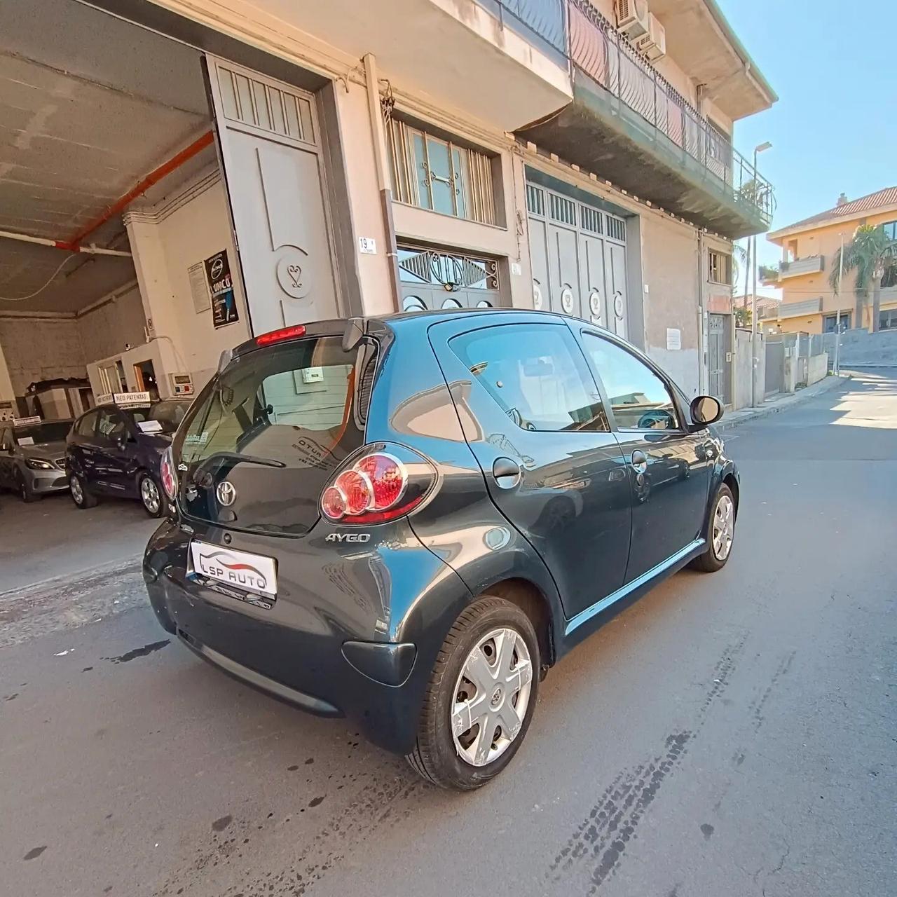 Toyota Aygo 1.0 OK NEOPATENTATI