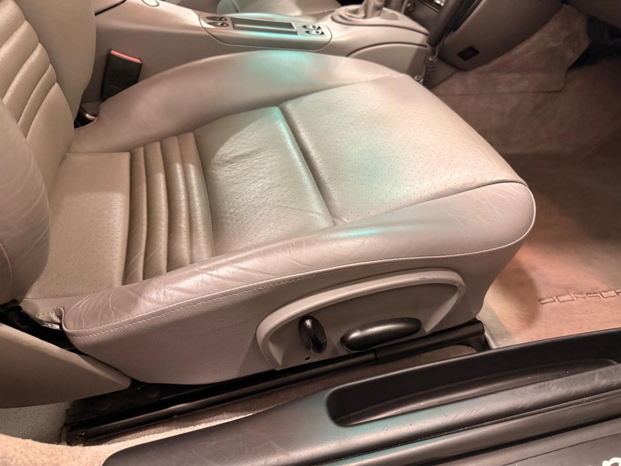 Porsche 911 Carrera Coupé **Manuale**