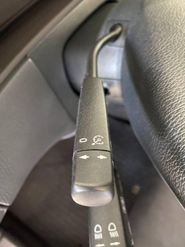Mercedes-Benz Classe E E 200 Kompressor cat Classic