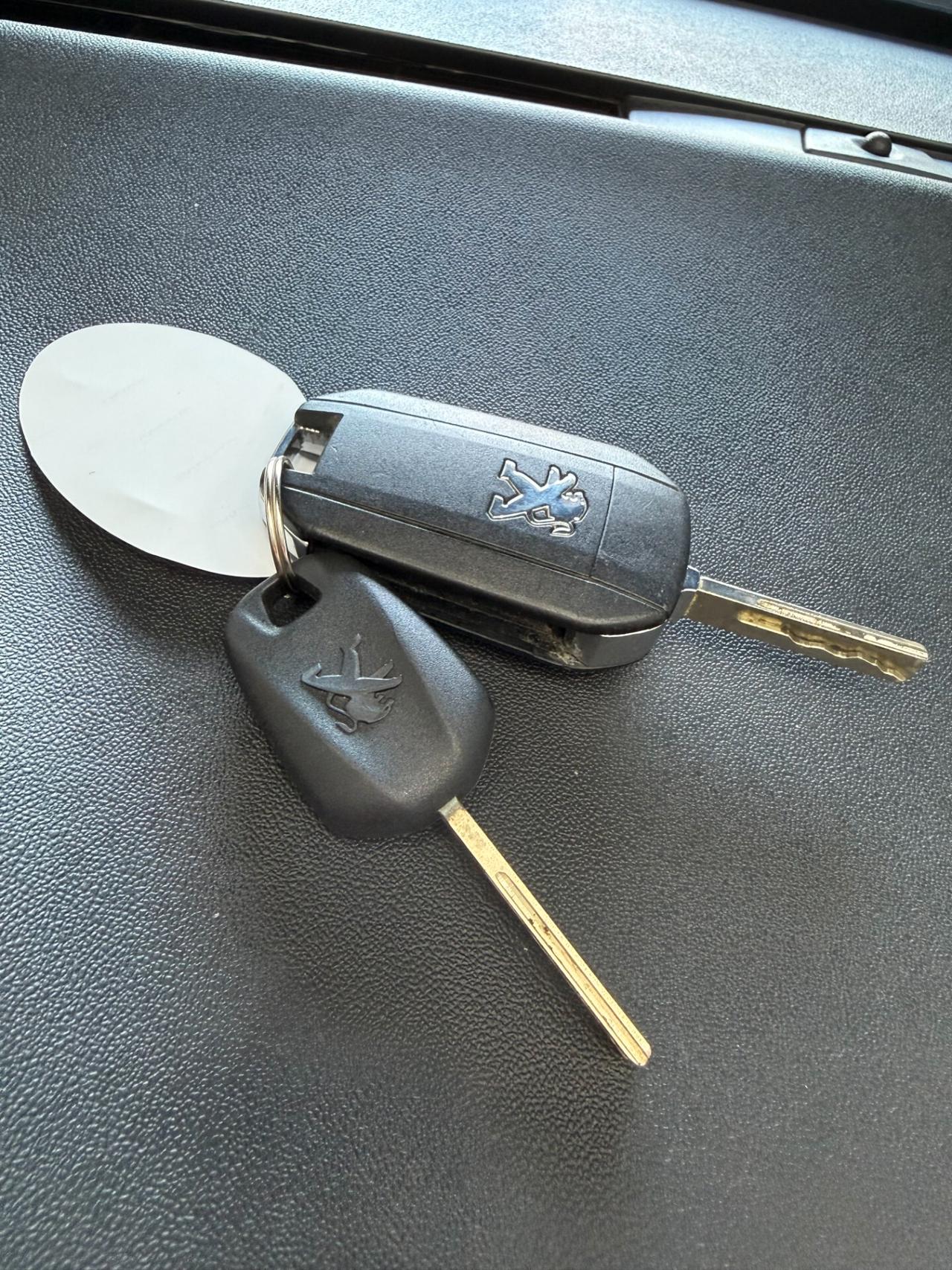 Peugeot 208 BlueHDi 75 5 porte Allure