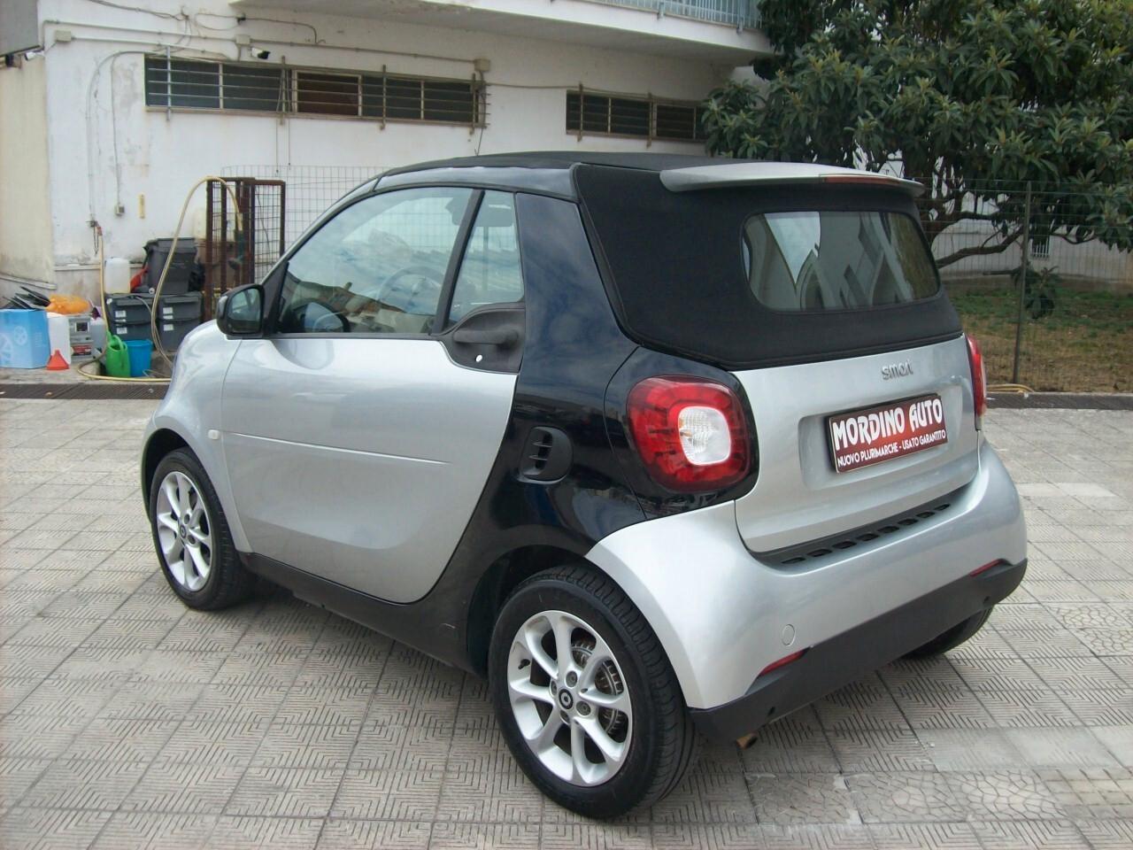 Smart ForTwo Cabrio 1.0 twinamic 71CV Passion