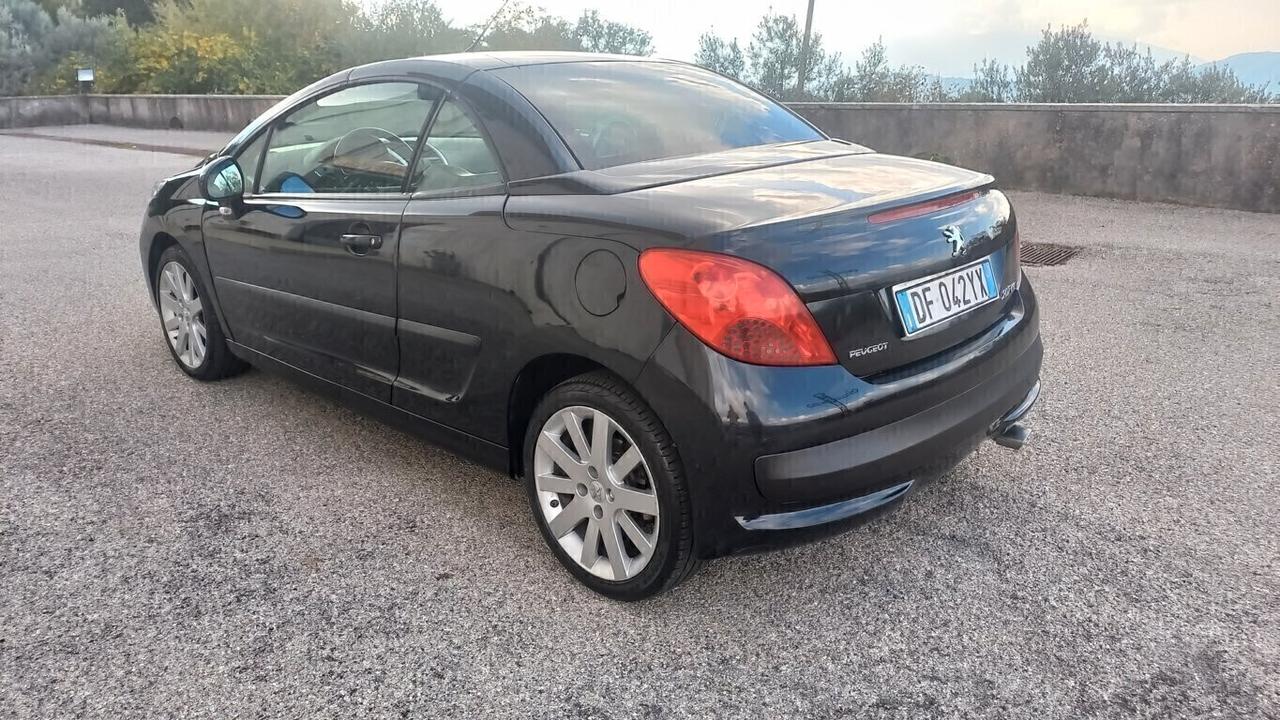 Peugeot 207 1.6 VTi 120CV CC aut. Féline