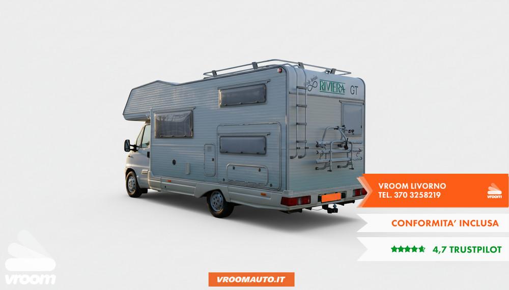 C.I. Riviera garage Autocaravan