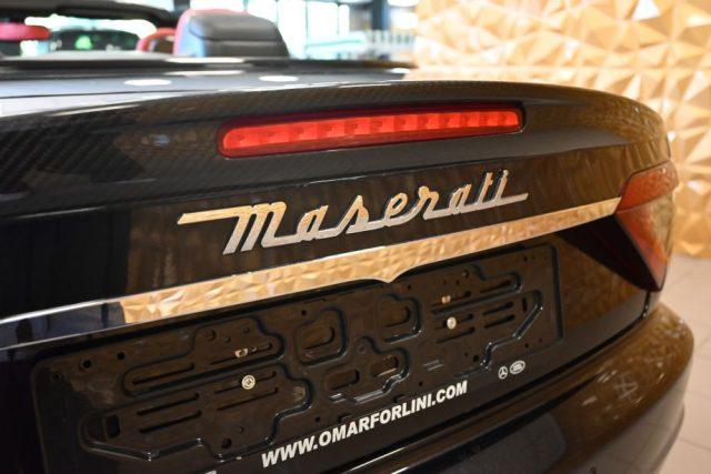 MASERATI GranCabrio 4.7 V8 MC STRADALE 460CV FULL CARBONIO BOSE NUOVA
