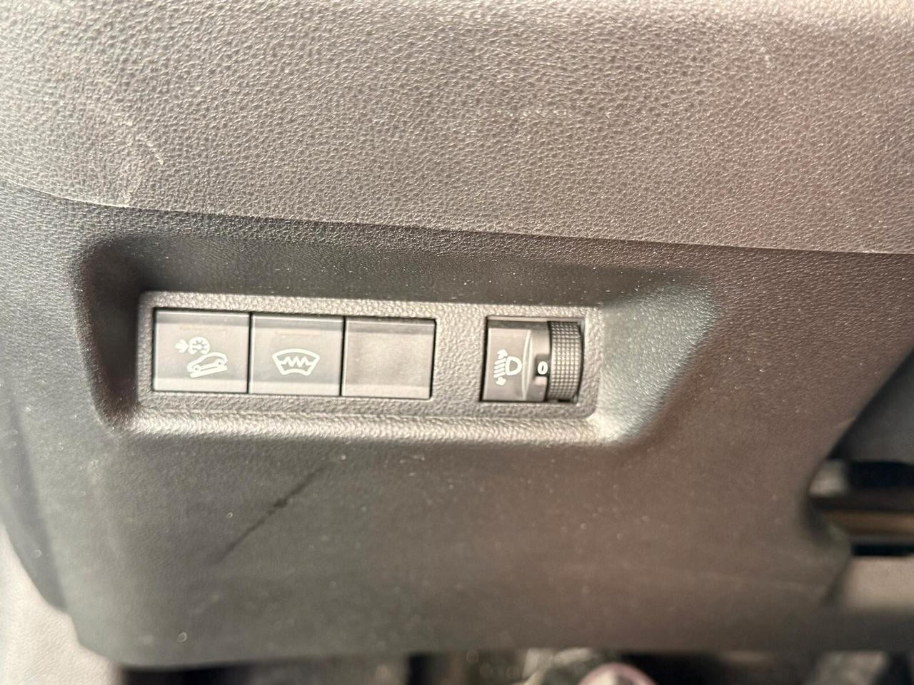 Jeep Avenger 2023 1.2 Turbo 100 CV Summit 66000KM