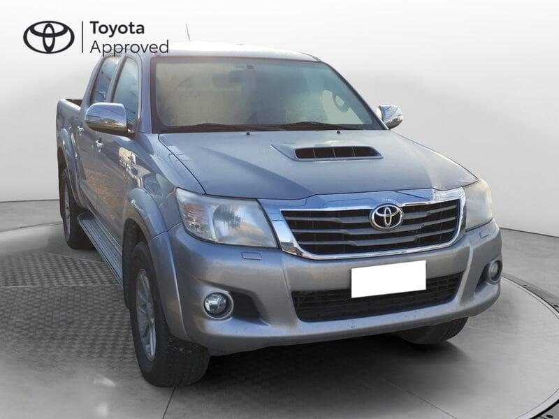 Toyota Hilux Hilux 3.0 D-4D 4WD 4p. DC Stylex