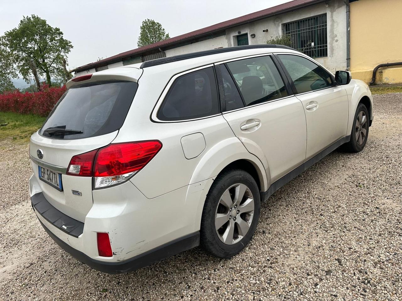 Subaru OUTBACK 2.0D Exclusive |EXPORT-COMMERCIANTI|