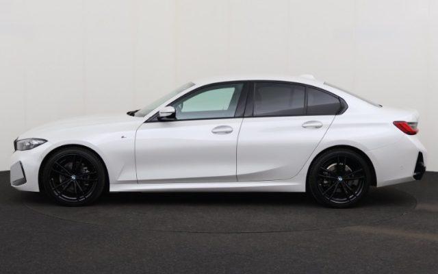 BMW 318 d 48V Msport