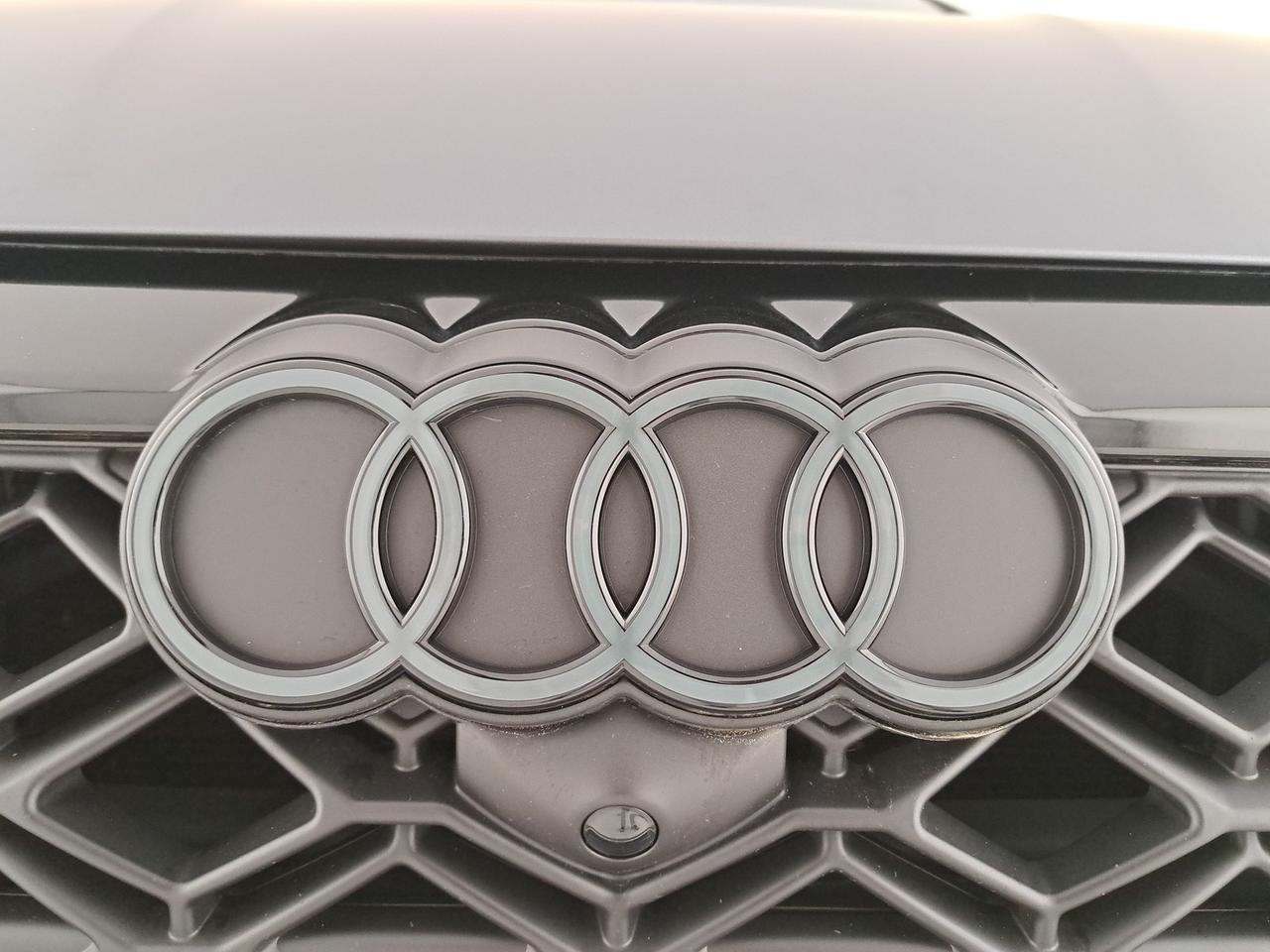 Audi RS3 sportback 2.5 tfsi launch edition daytona quattro s-tronic