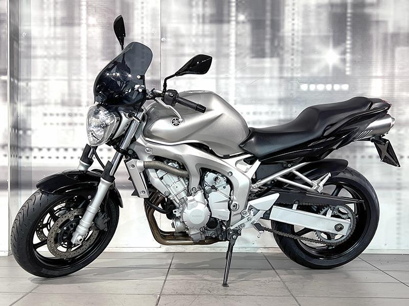 Yamaha FZ6