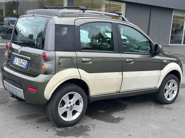 FIAT Panda 1.3 MJT 16V DPF 4x4 Climbing