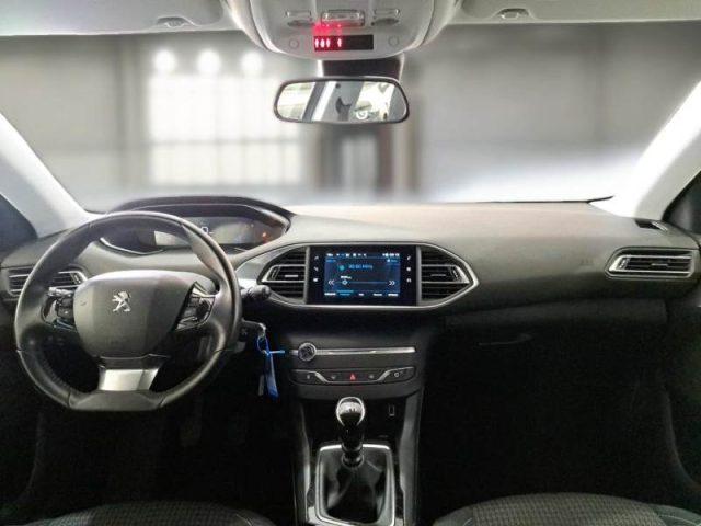 PEUGEOT 308 BlueHDi 130 S&S Active Pack