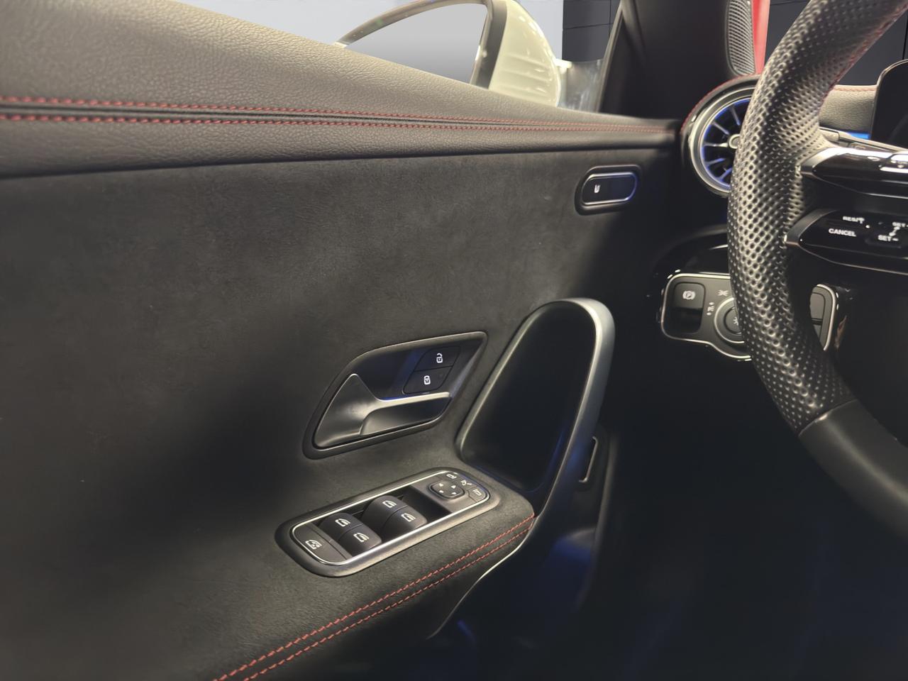 Mercedes CLA Shooting Brake 200 AMG Line Advanced Plus auto