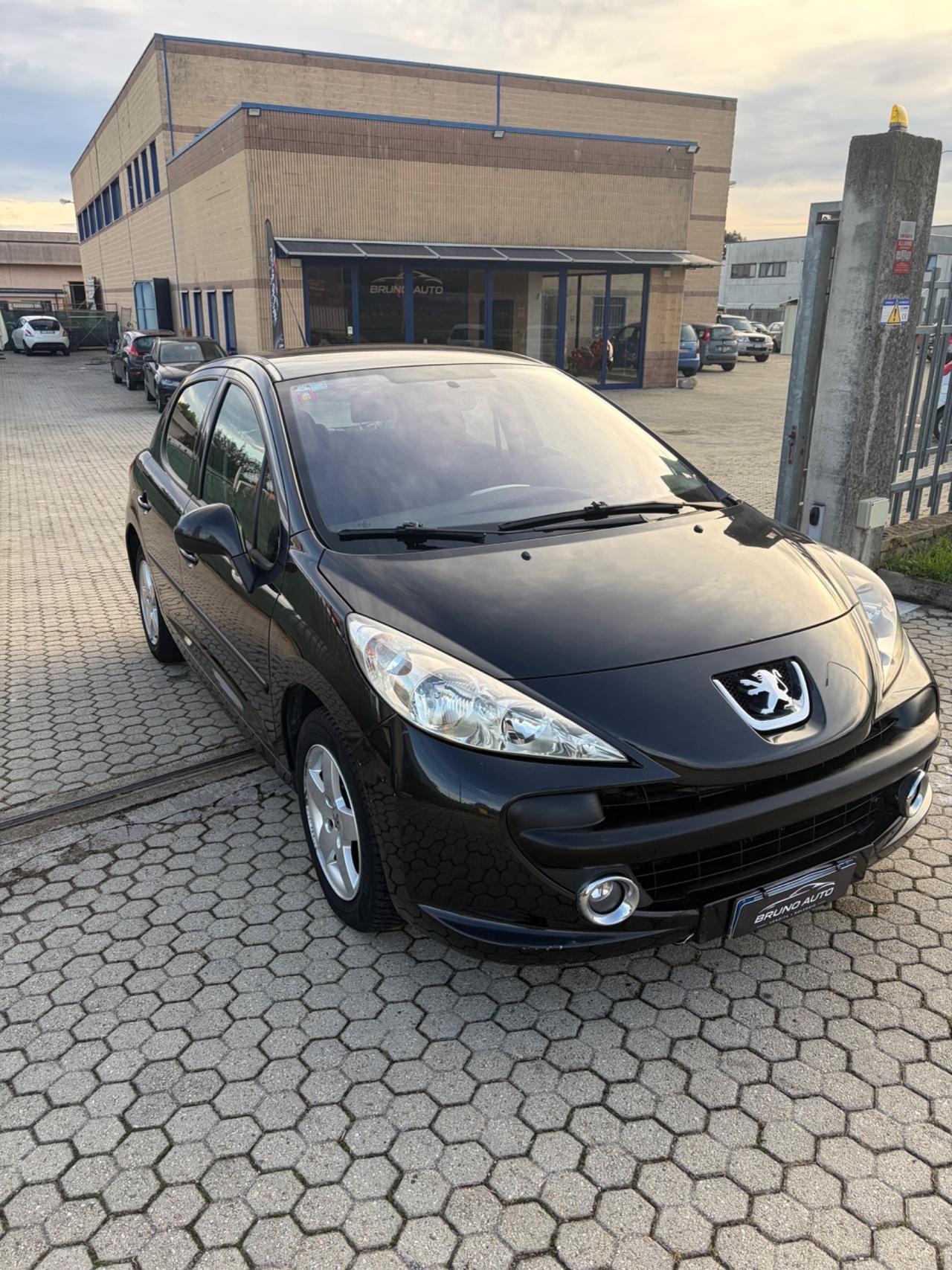 Peugeot 207 1.4 88CV 5p. XS