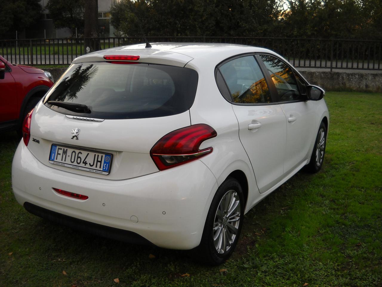 Peugeot 208 PureTech 82 5 porte Active