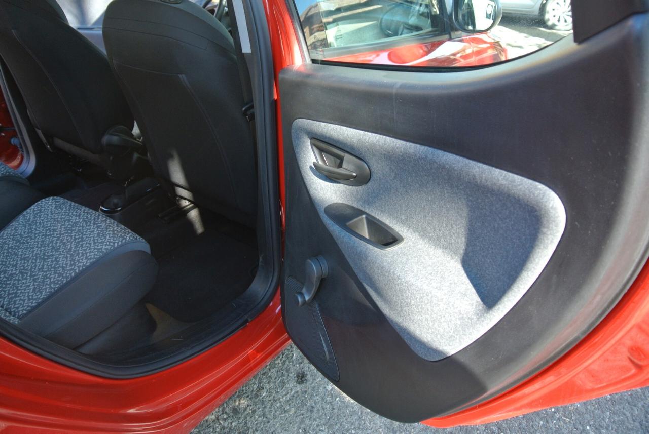Lancia Ypsilon 1.2 69 CV 5 porte S&S Elefantino Blu