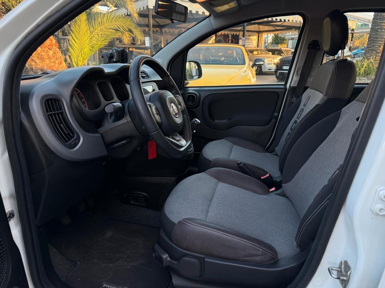 Fiat Panda Cross 1.0 FireFly S&S Hybrid