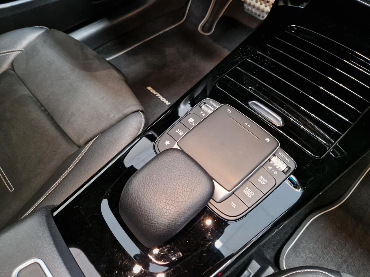 MERCEDES-BENZ 180 D TETTO PANORAMICO VERSIONE EDITION