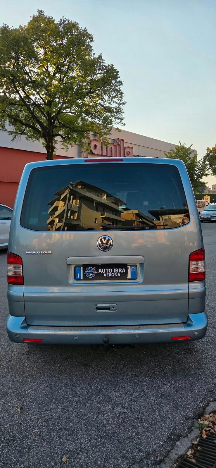 Volkswagen Multivan 2.5 TDI/174CV Highline