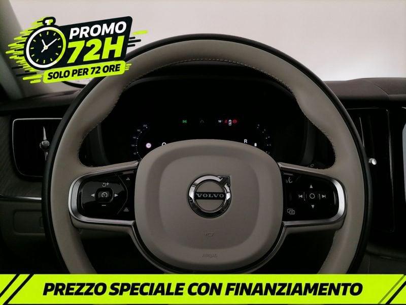 Volvo XC60 2.0 b4 Plus Dark awd auto