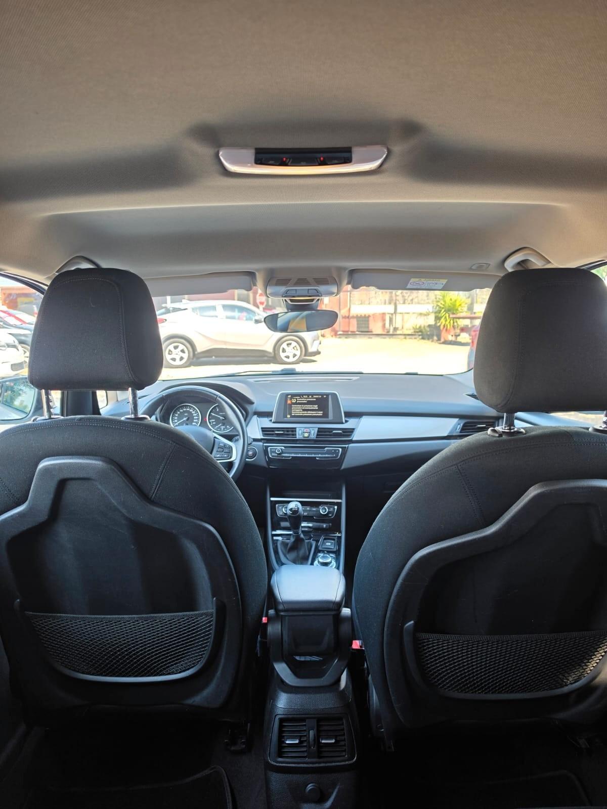Bmw 2er Active Tourer 216d Luxury