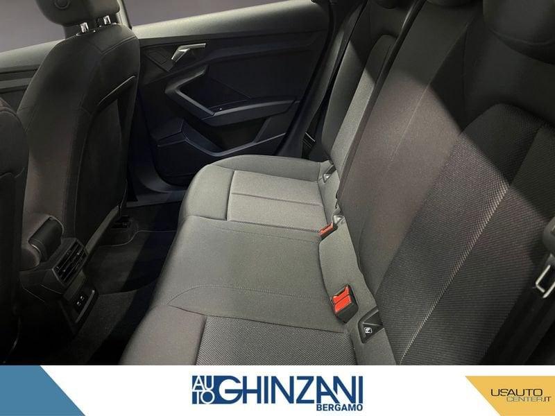 Audi A3 A3 SPB 40 TFSI S tronic Business Advanced