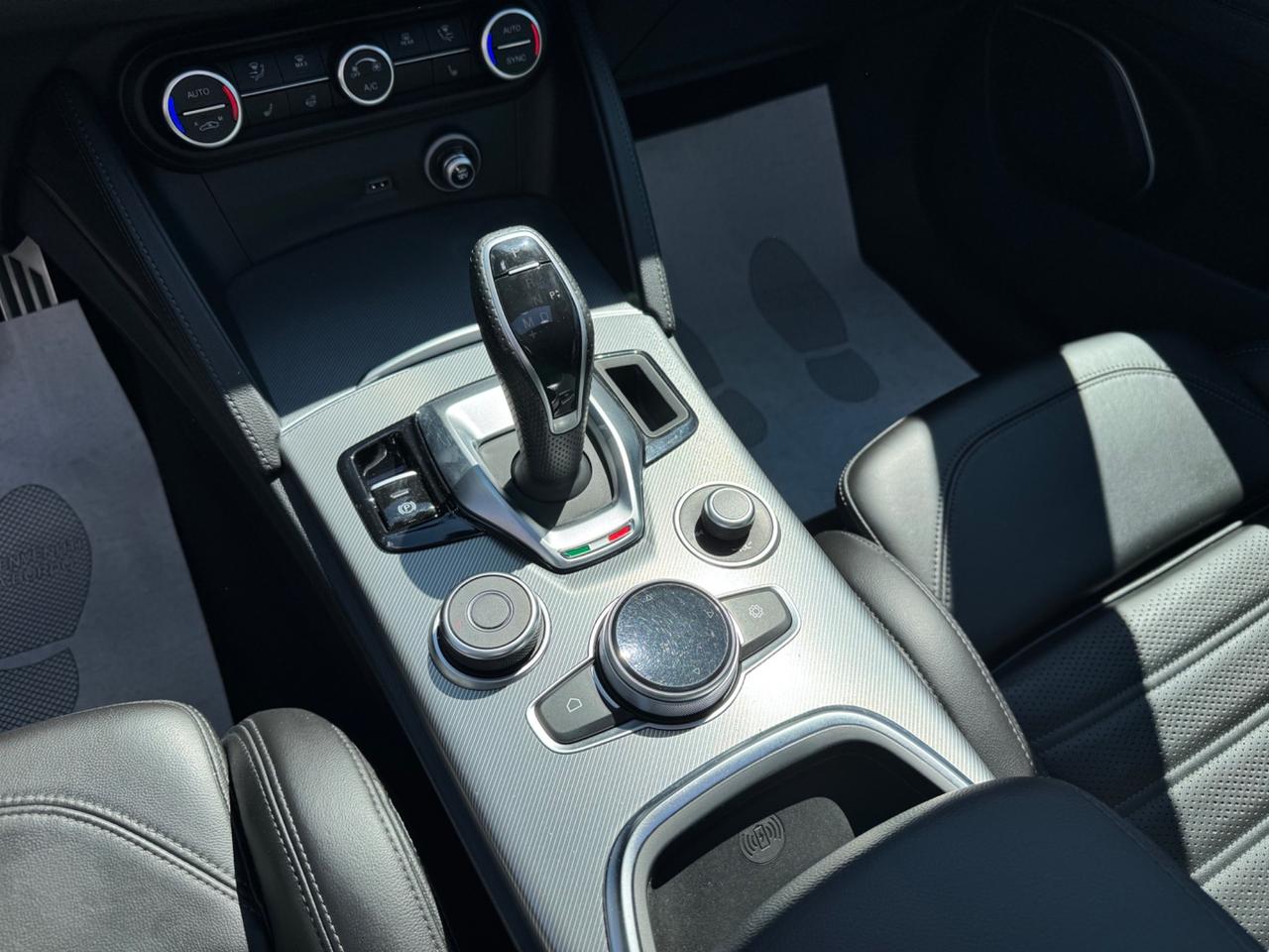 Alfa Romeo Stelvio 2.2 Turbodiesel 210 CV AT8 Q4 Veloce