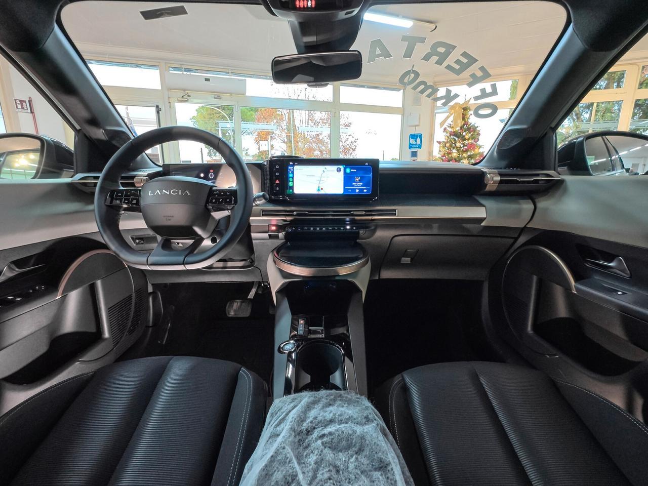 Lancia Ypsilon Hybrid e-DCT KM ZERO