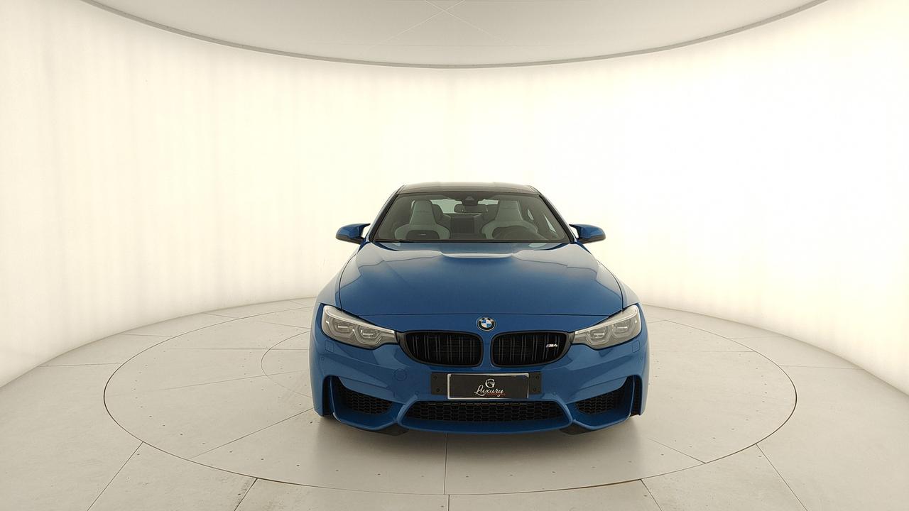 BMW M4 Coupe 3.0 450cv dkg heritage edition