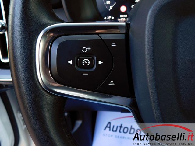 VOLVO XC40 2.0 D4 190CV AWD GEARTRONIC AUTOMATICA