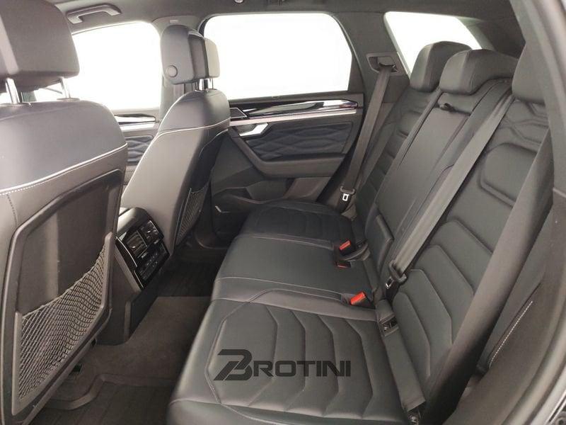 Volkswagen Touareg 3.0 V6 TDI SCR 210kW R-Line