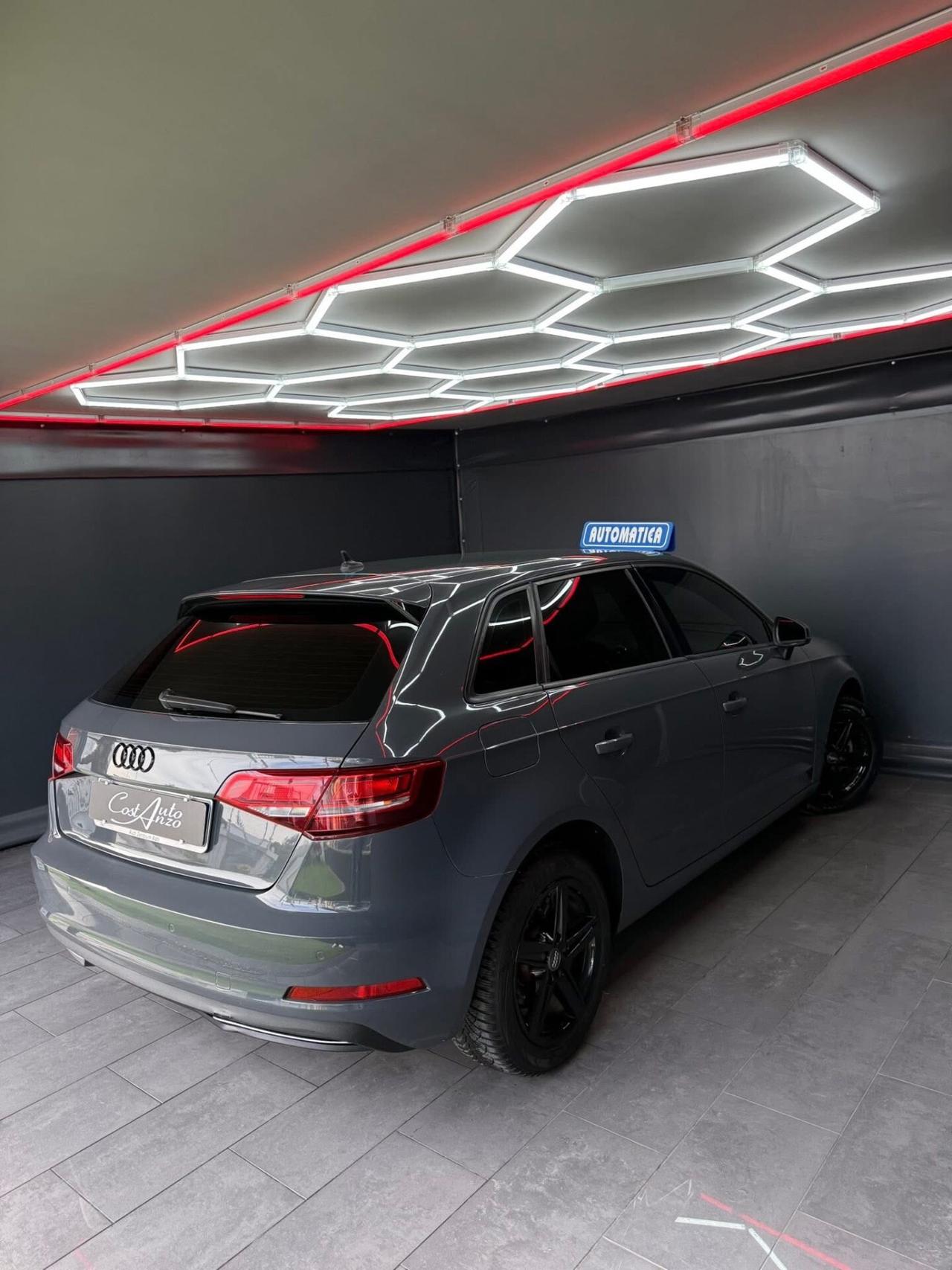 Audi A3 SPB 30 g-tron S tronic IDENTITY BLACK 2019