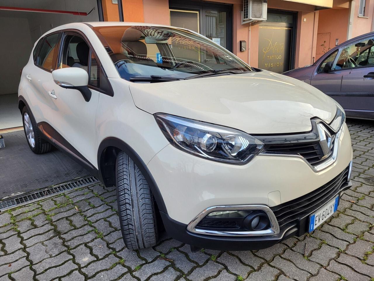 RENAULT CAPTUR 0,9 TCe-TAGLIANDI RENAULT