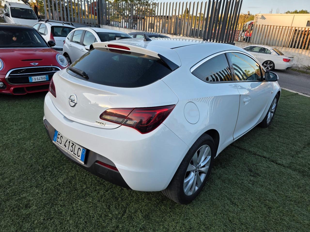Opel Astra GTC 1.7 CDTI 130CV S&S 3 porte Sport