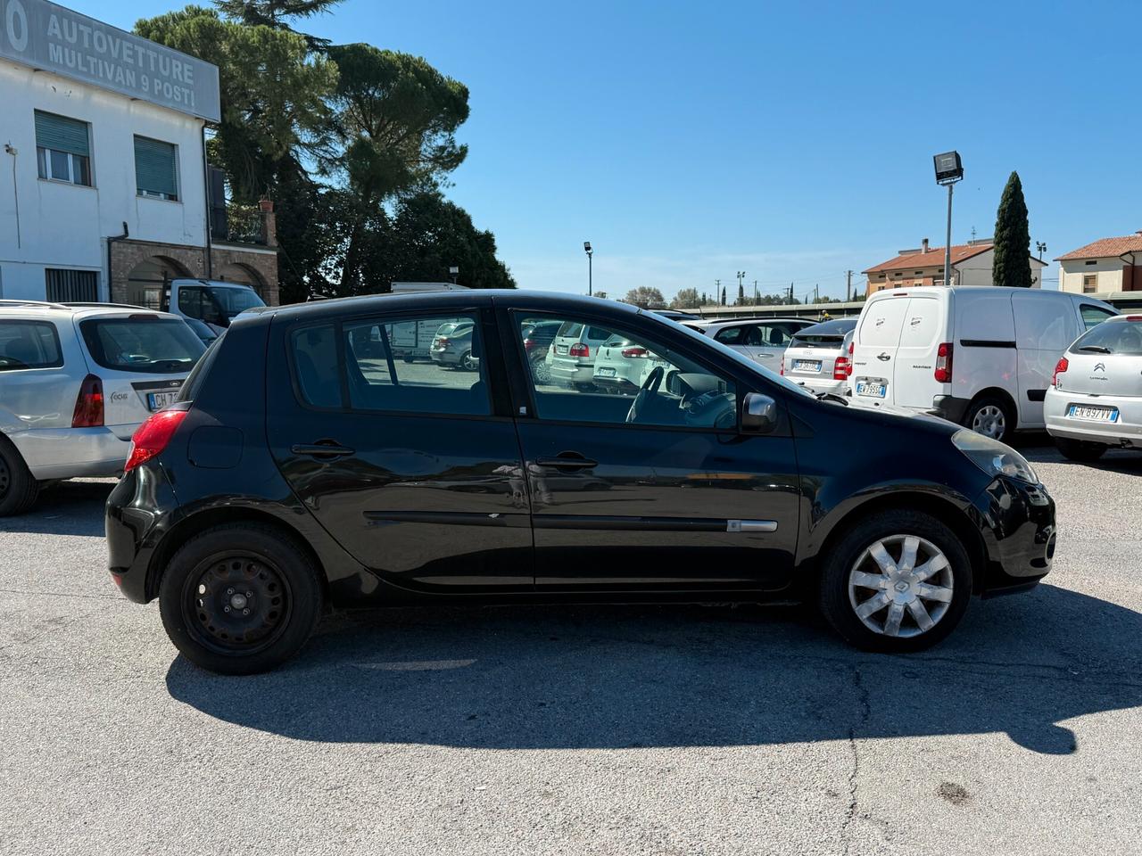 Renault Clio 1.2 16V 5 porte Luxe