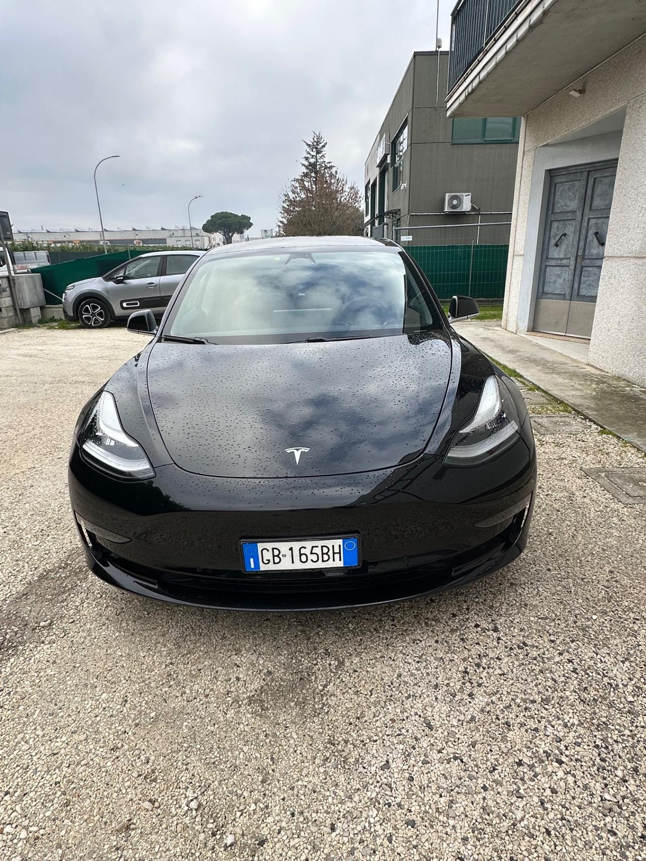 Tesla Model 3 Long Range Dual Motor AWD