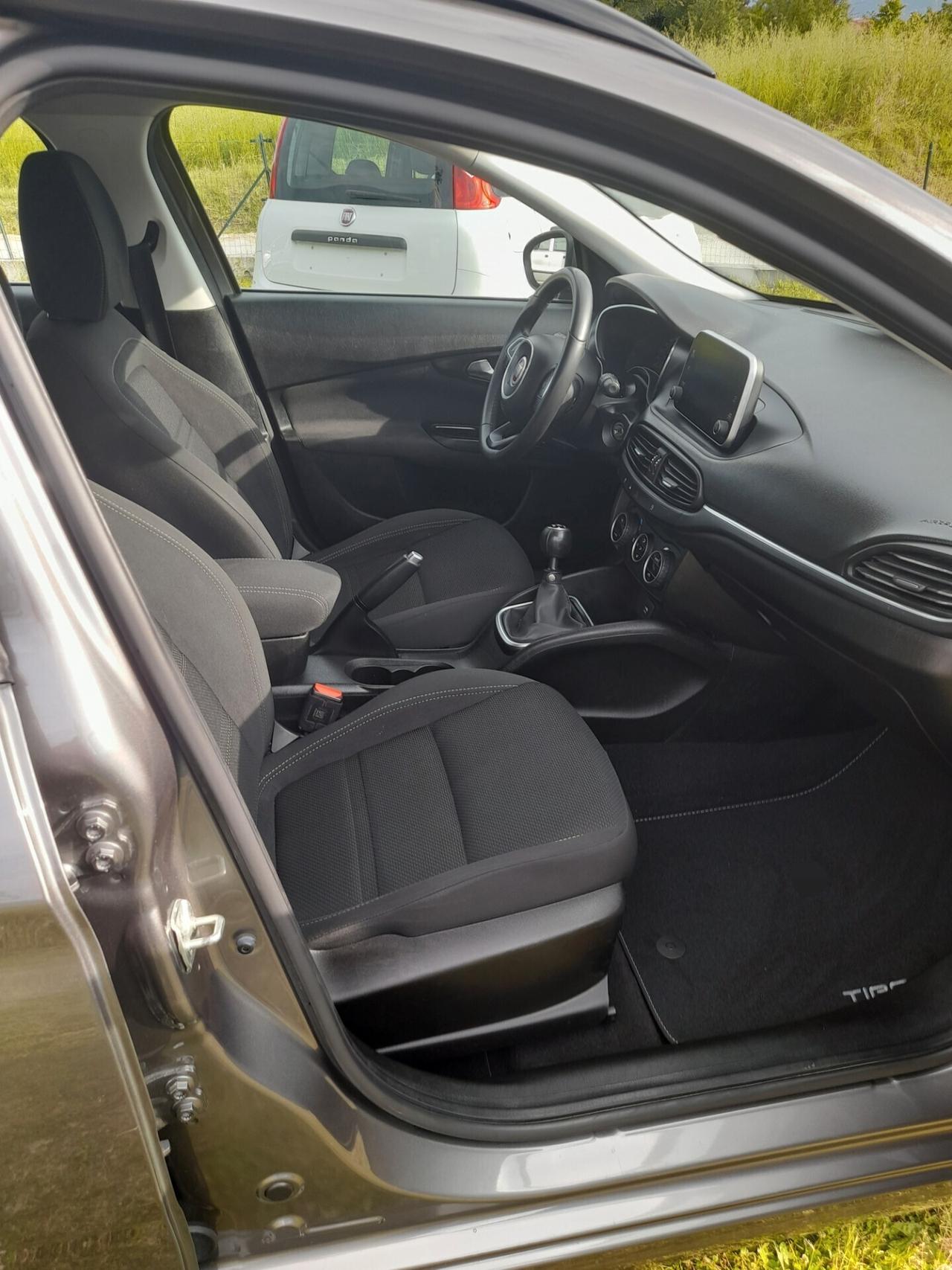 Fiat Tipo 1.6 Mjt S&S SW Lounge