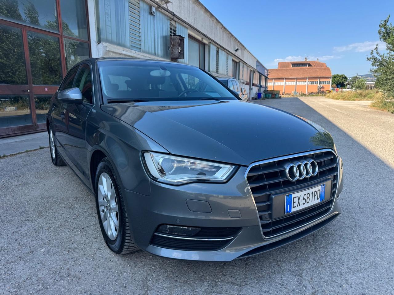 Audi A3 2.0 TDI 150 CV clean diesel Ambition